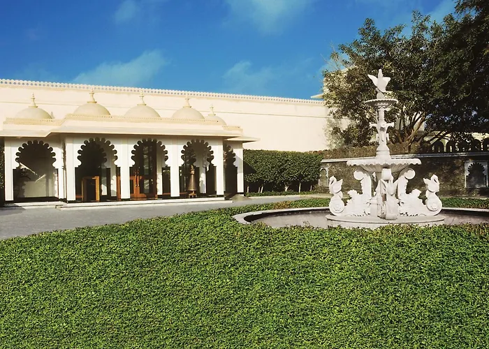 Hôtel 5 étoiles: Trident Udaipur